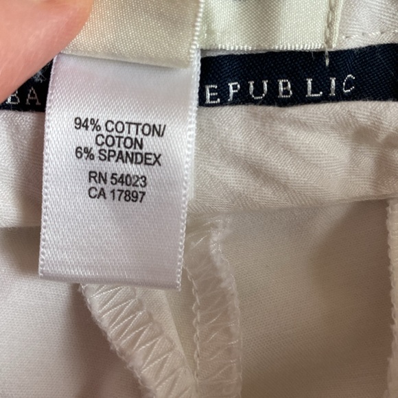 Banana Republic Martin Straight Leg Pants. Low Rise. Split Hem. White Sz. 8 - Picture 7 of 12